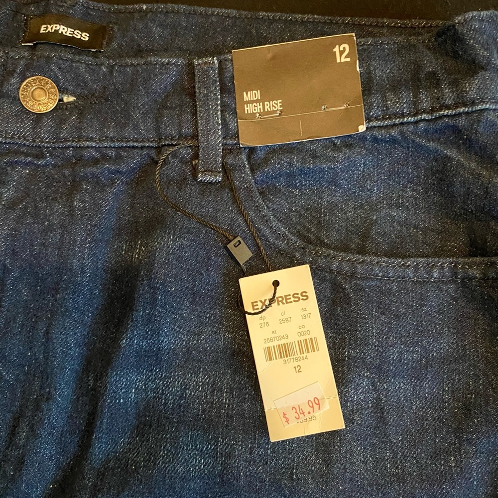 Brand new Express cut off jeans